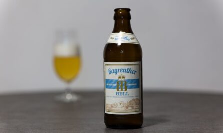 Bayreuther Bierbrauerei - Bayreuther Hell tit